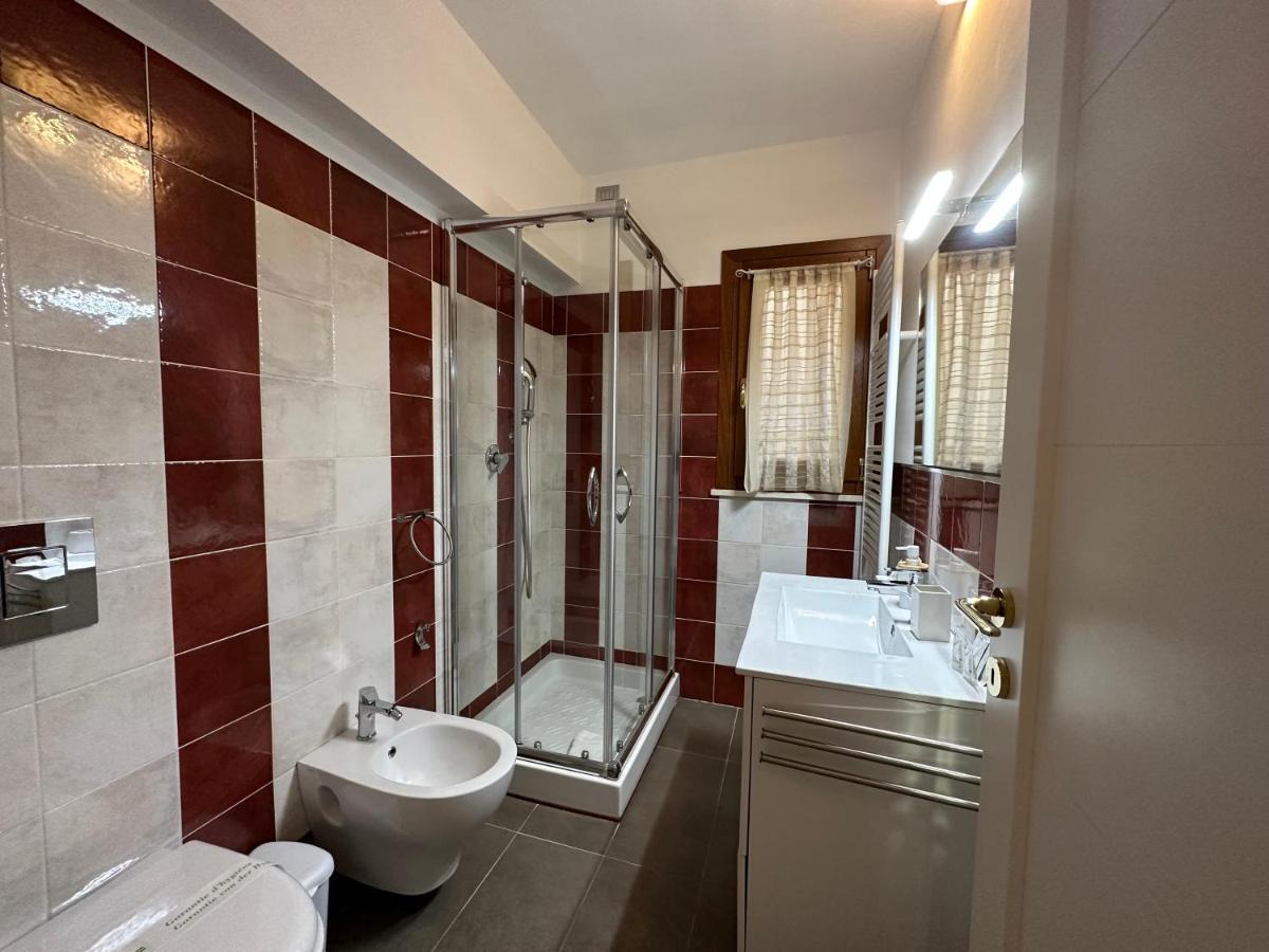 Ng Guest House Il Ris Σάσαρι Εξωτερικό φωτογραφία